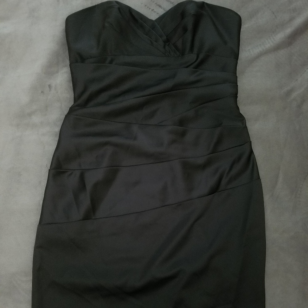 black strapless dress